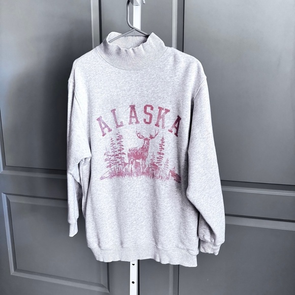 AERIE ALASKA SWEATSHIRT SZ S - Picture 1 of 2